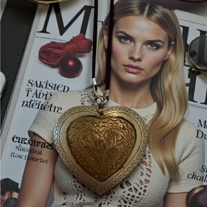 Vintage Bohemian Rustic Handmade Romaric Heart Pendant Necklace